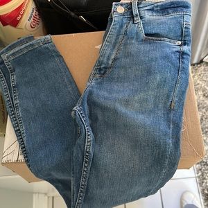 Zara Jeans 3643/253 Size 36